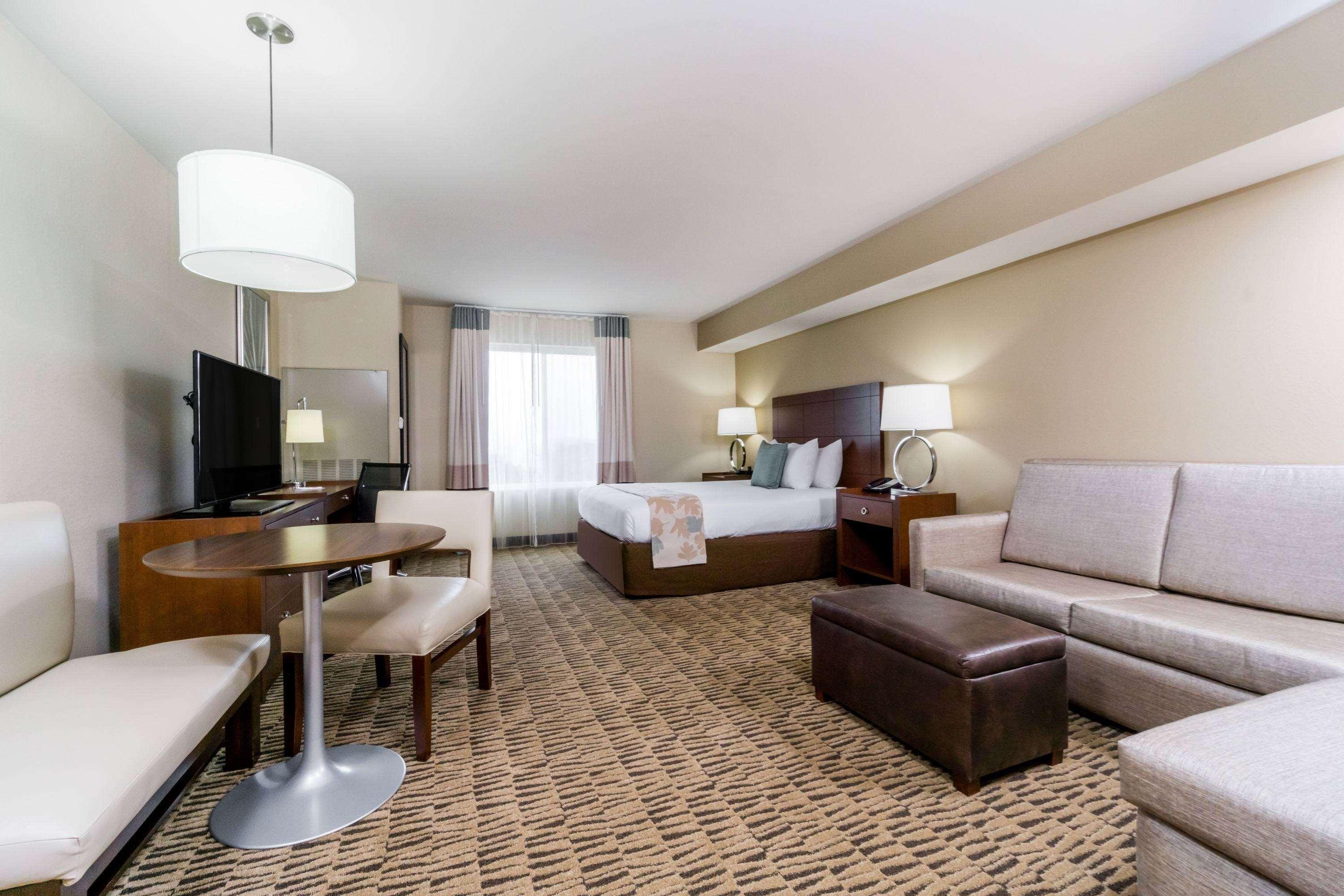 Hawthorn Suites By Wyndham Wheeling At The Highlands Triadelphia Exterior foto