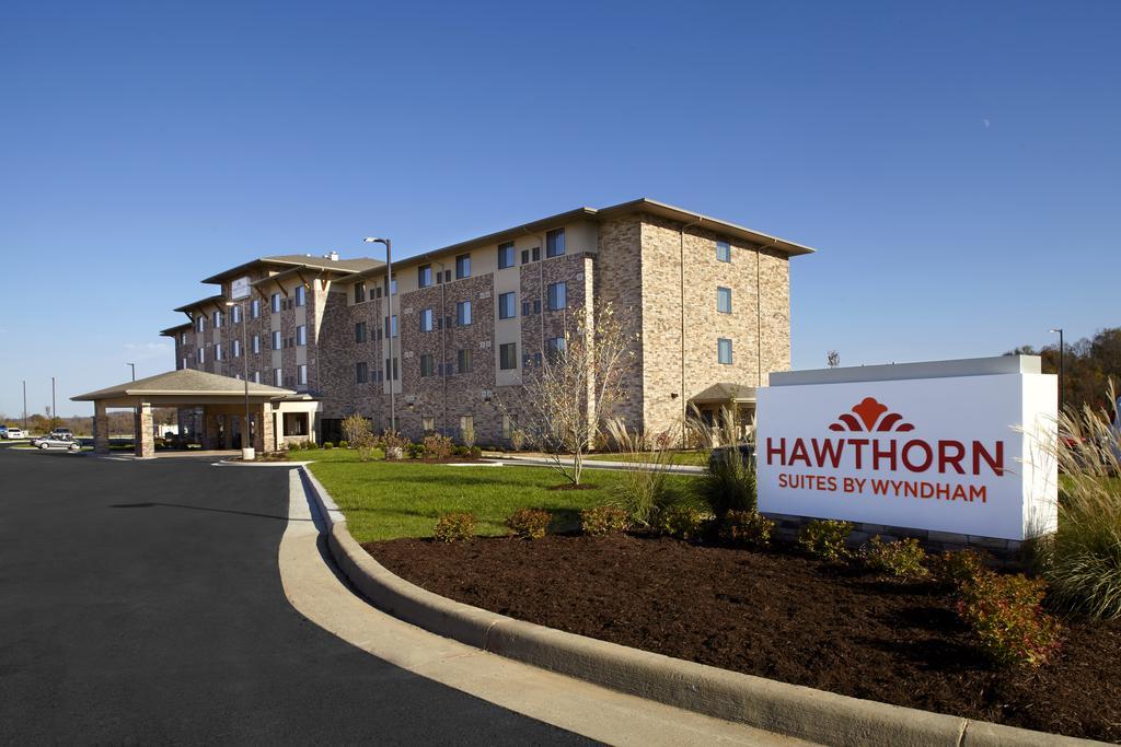 Hawthorn Suites By Wyndham Wheeling At The Highlands Triadelphia Exterior foto