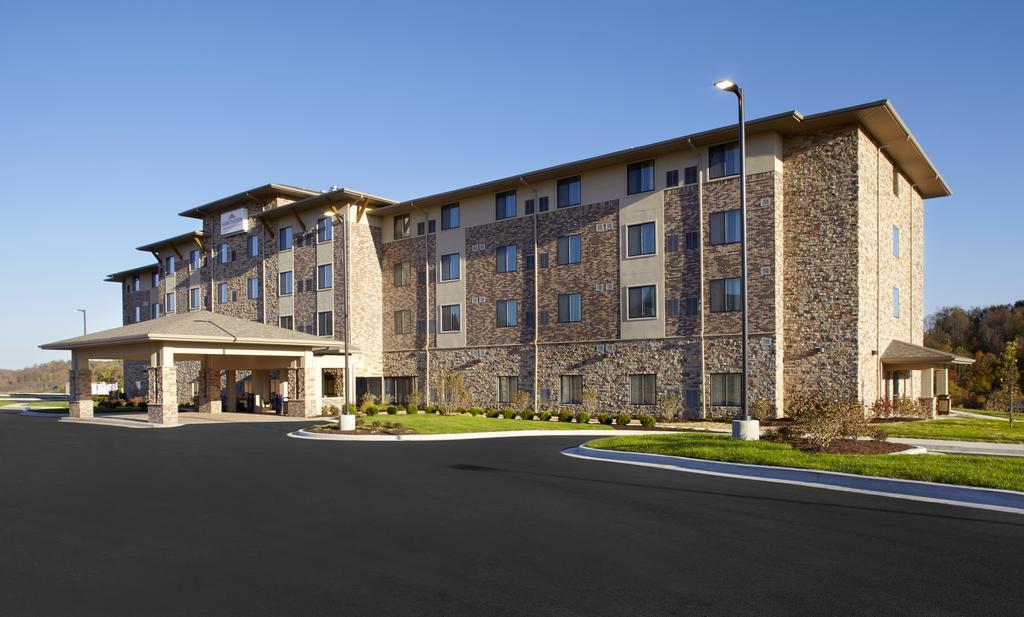 Hawthorn Suites By Wyndham Wheeling At The Highlands Triadelphia Exterior foto