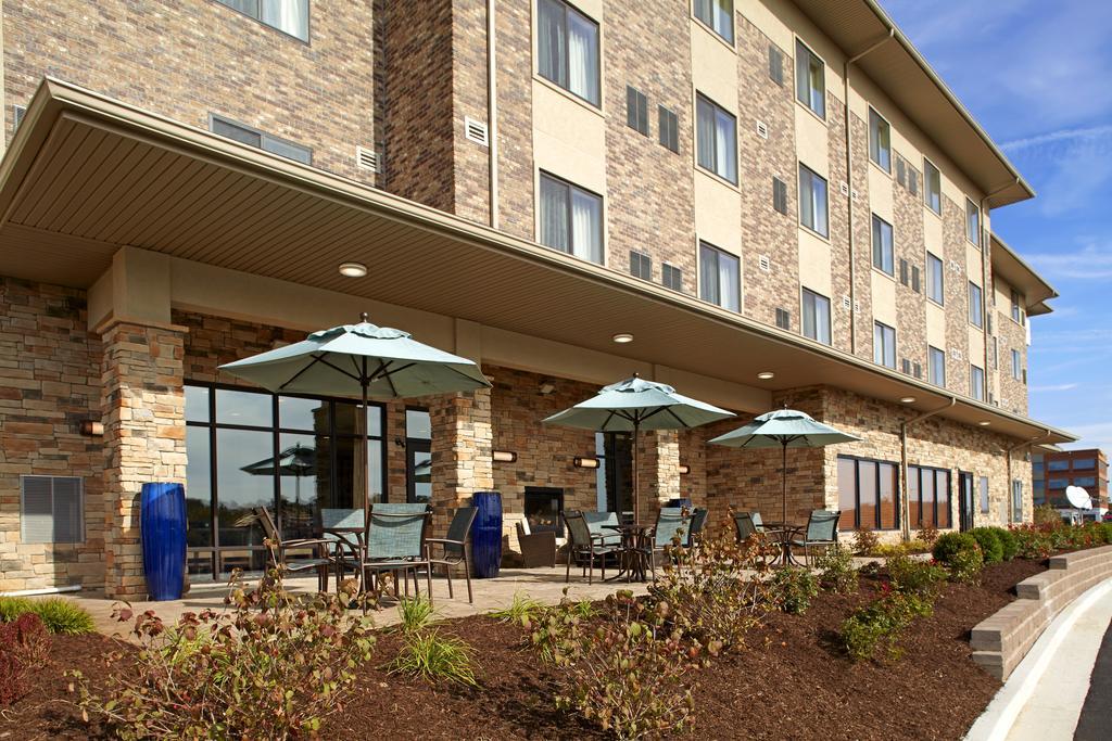 Hawthorn Suites By Wyndham Wheeling At The Highlands Triadelphia Exterior foto